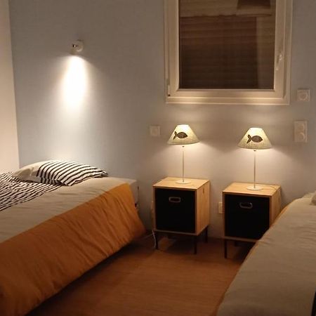 Maison De La Plage Des Amiets Cleder Екстер'єр фото